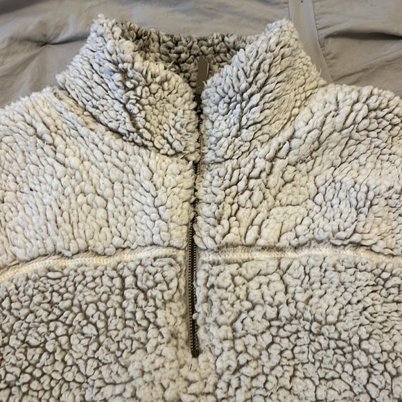 Elodie Sherpa Half Zip - Picture 3 of 6
